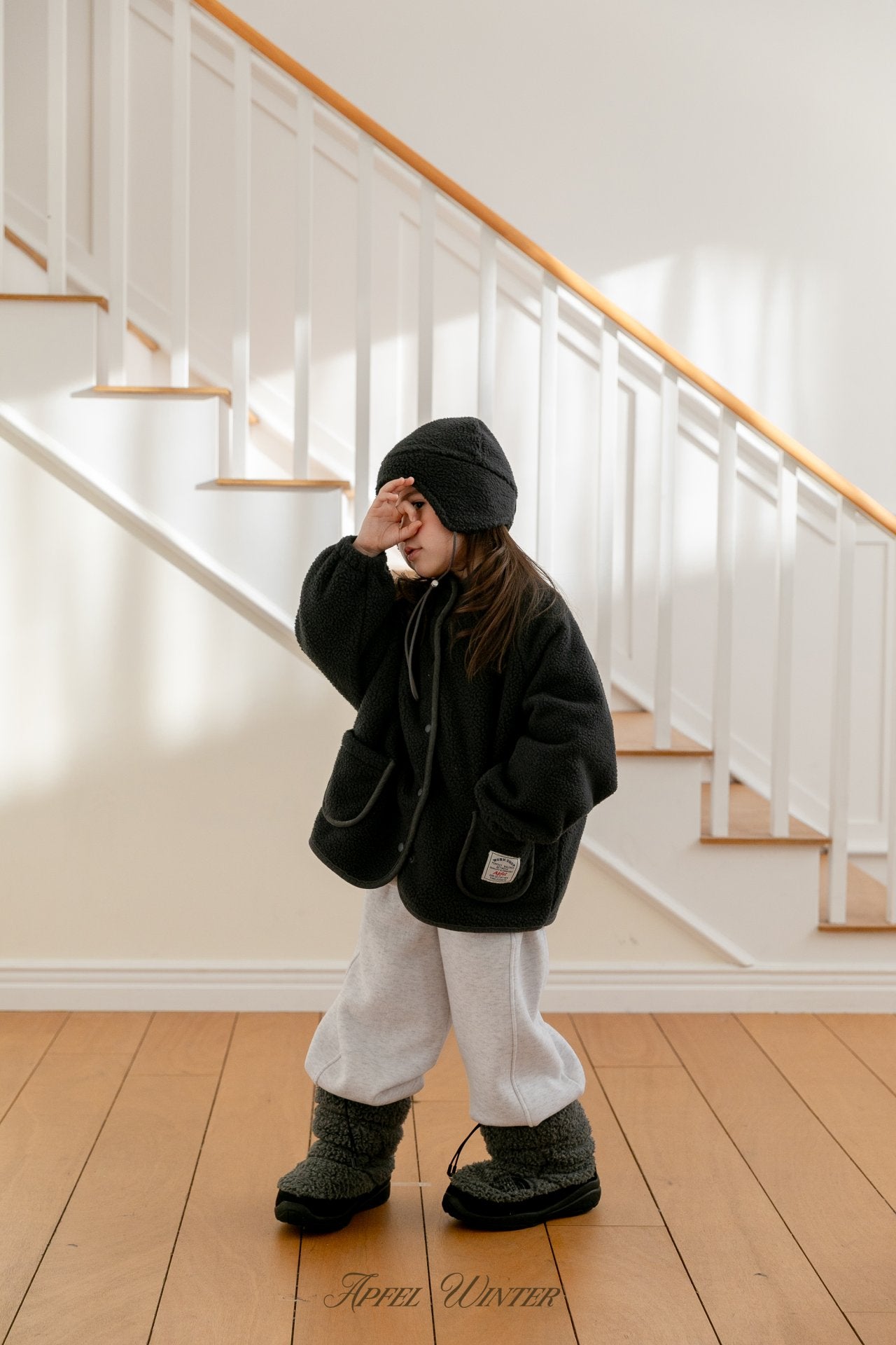 《予約》Milk Jogger Pants / APFEL