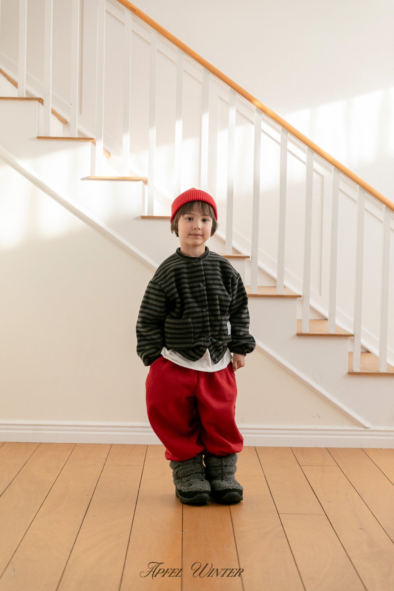 《予約》Popo Line Cardigan / APFEL