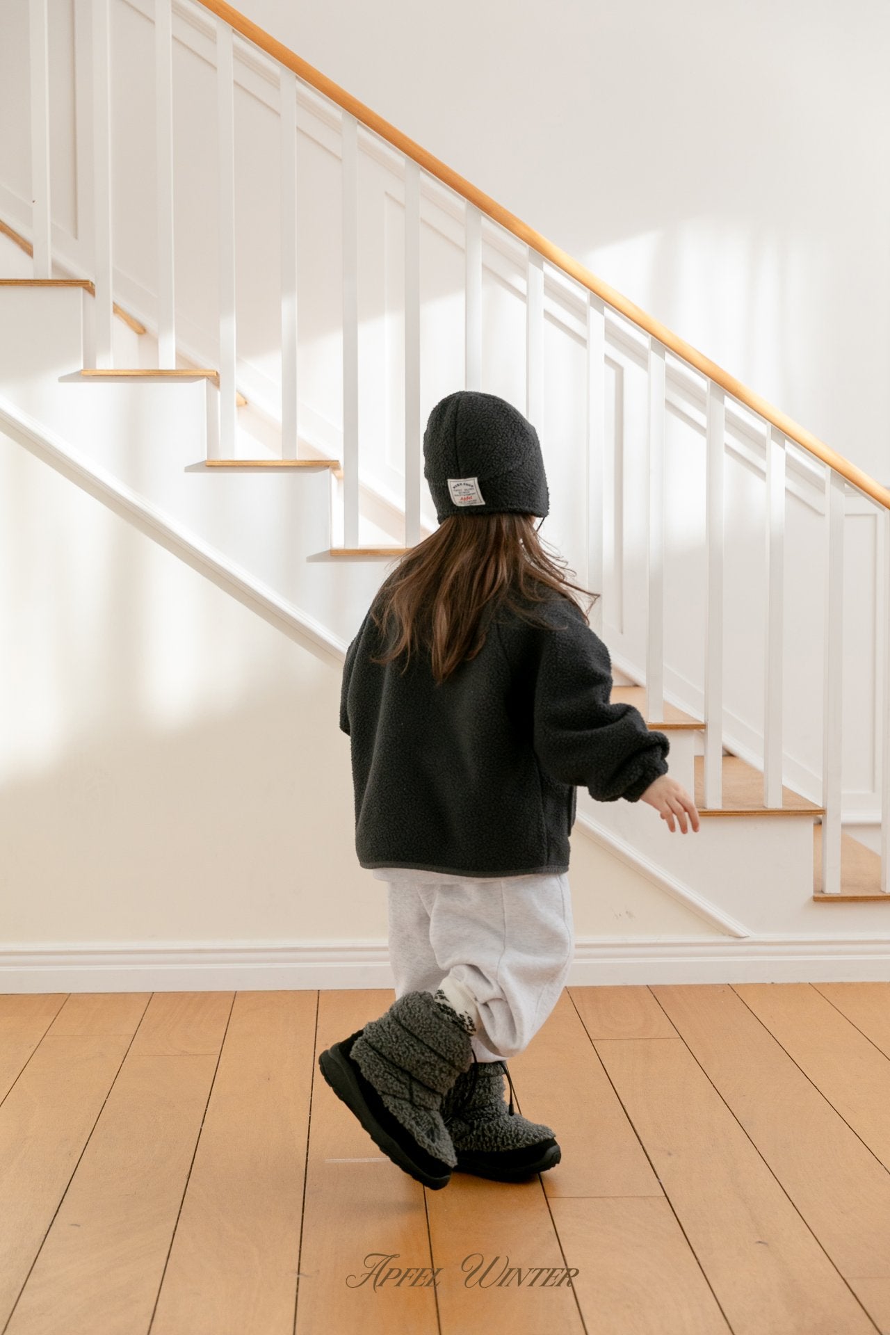 《予約》Bagel Dumble Jacket / APFEL（adultまで）