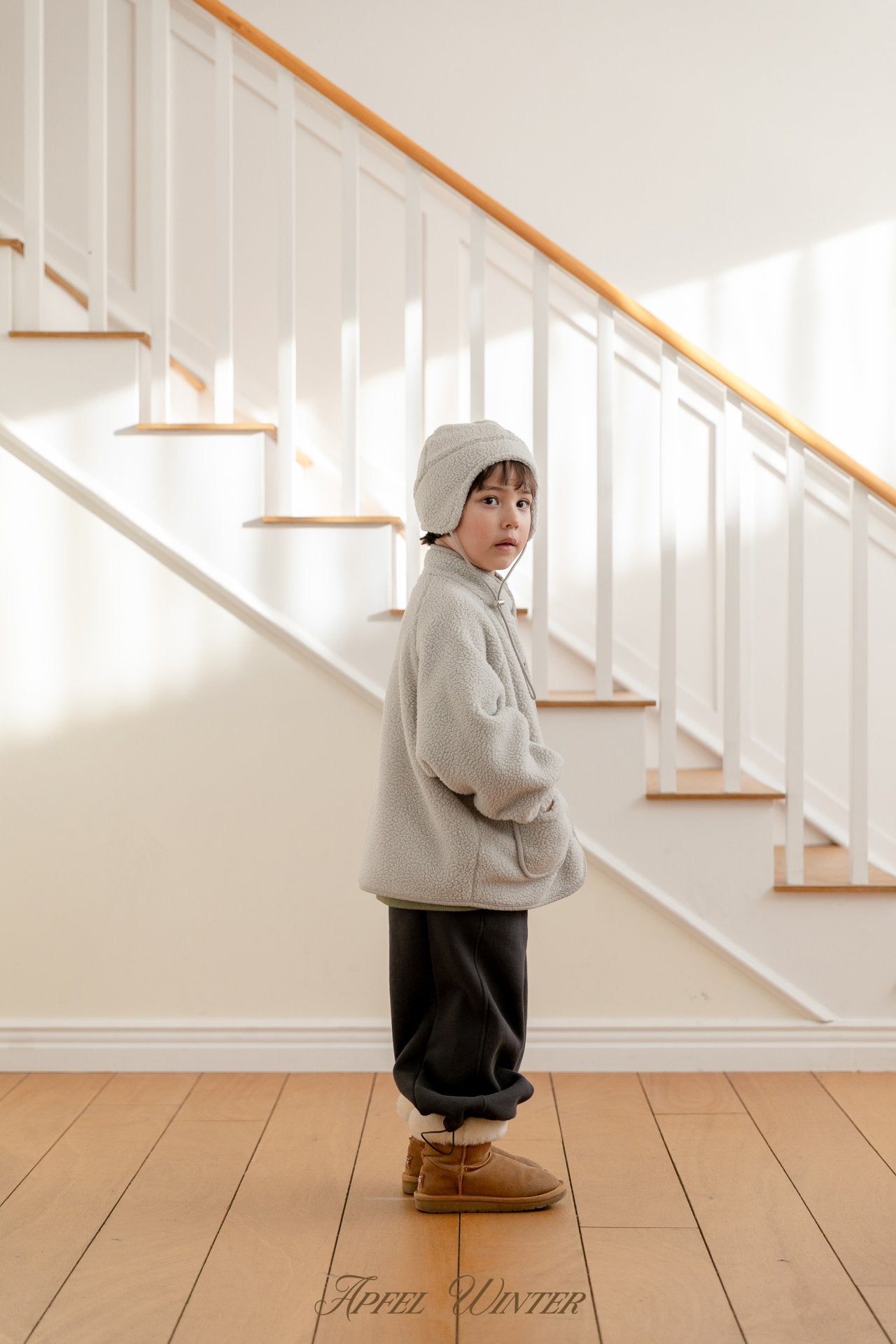 《予約》Bagel Dumble Jacket / APFEL（adultまで）