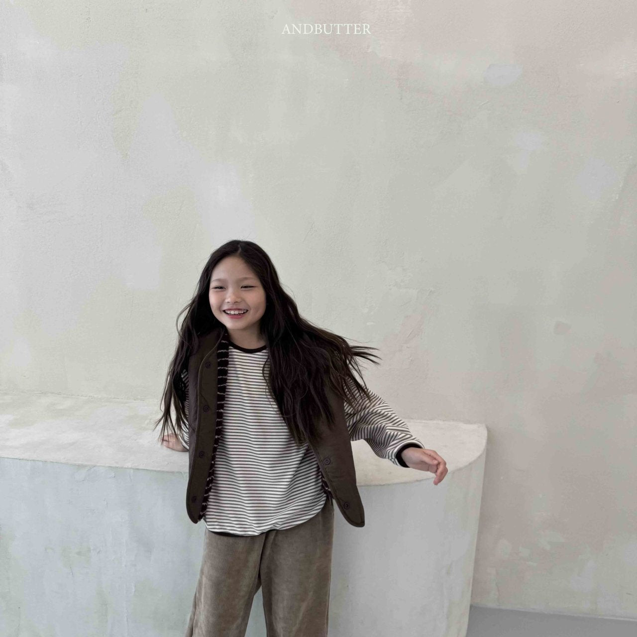 《予約》Hey Point Tee / andbutter