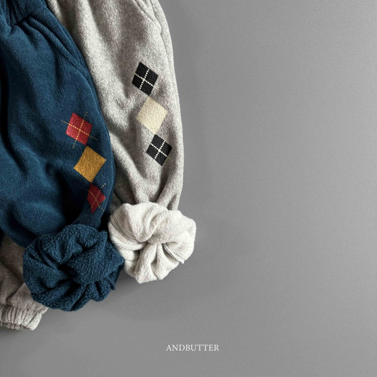 《予約》Argyle Terry Jogger Pants / andbutter