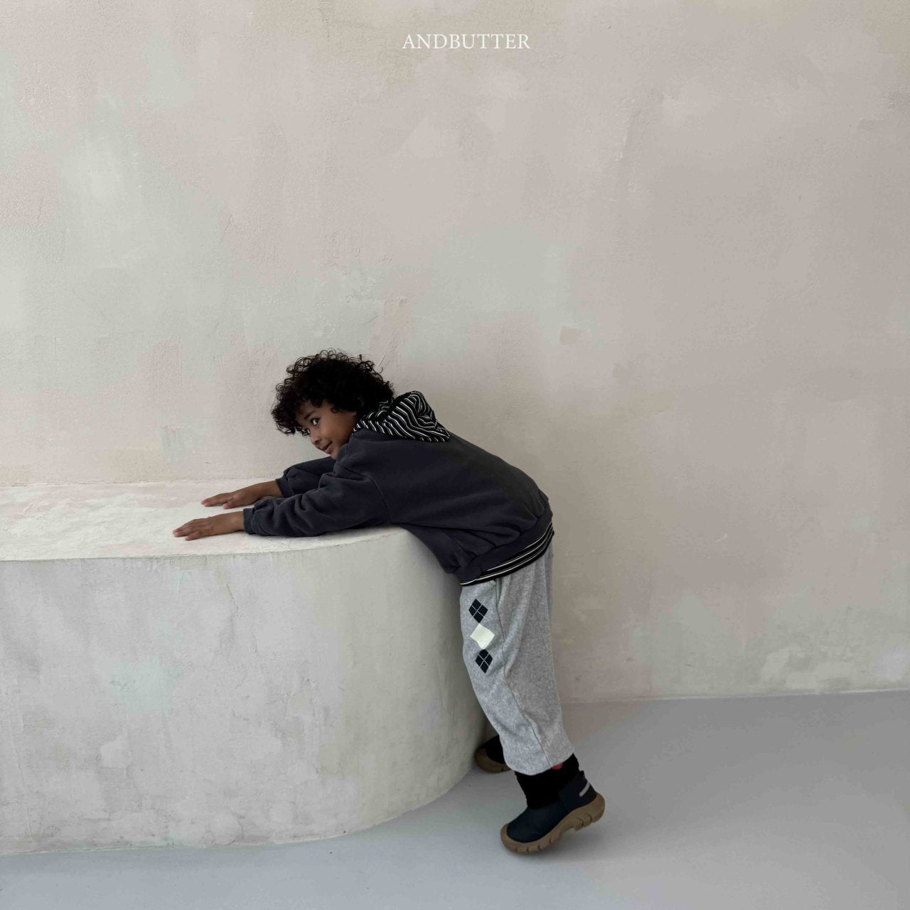 《予約》Argyle Terry Jogger Pants / andbutter