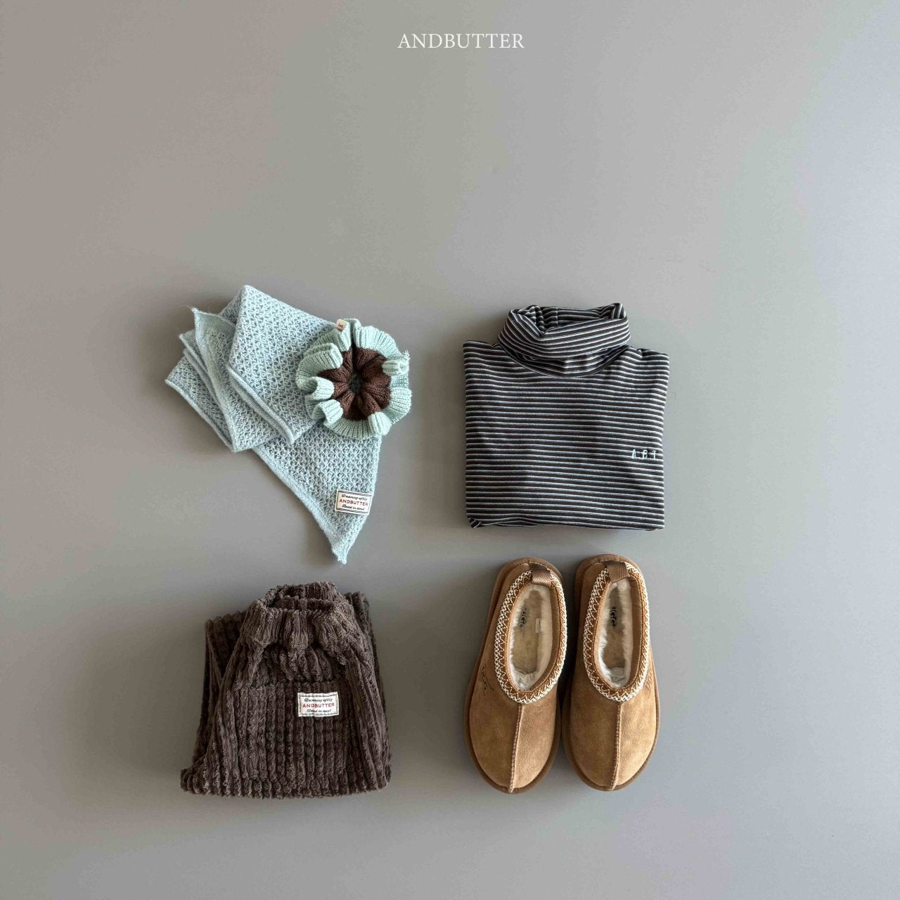 《予約》Art Stripe Turtleneck / andbutter