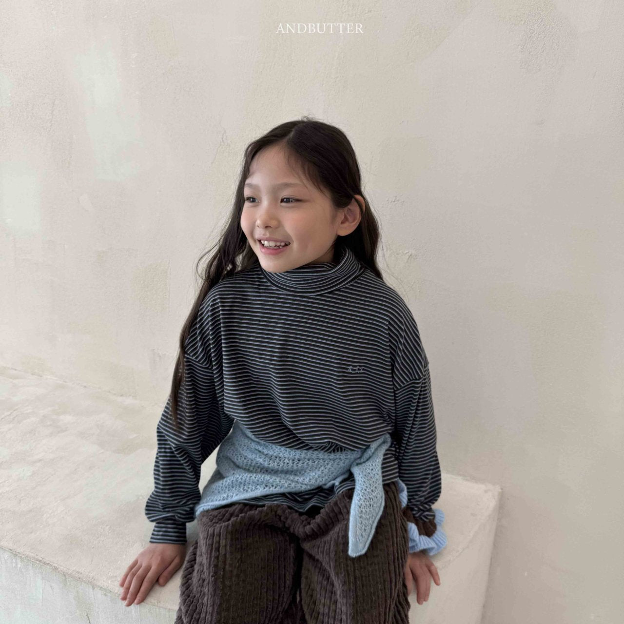 《予約》Art Stripe Turtleneck / andbutter