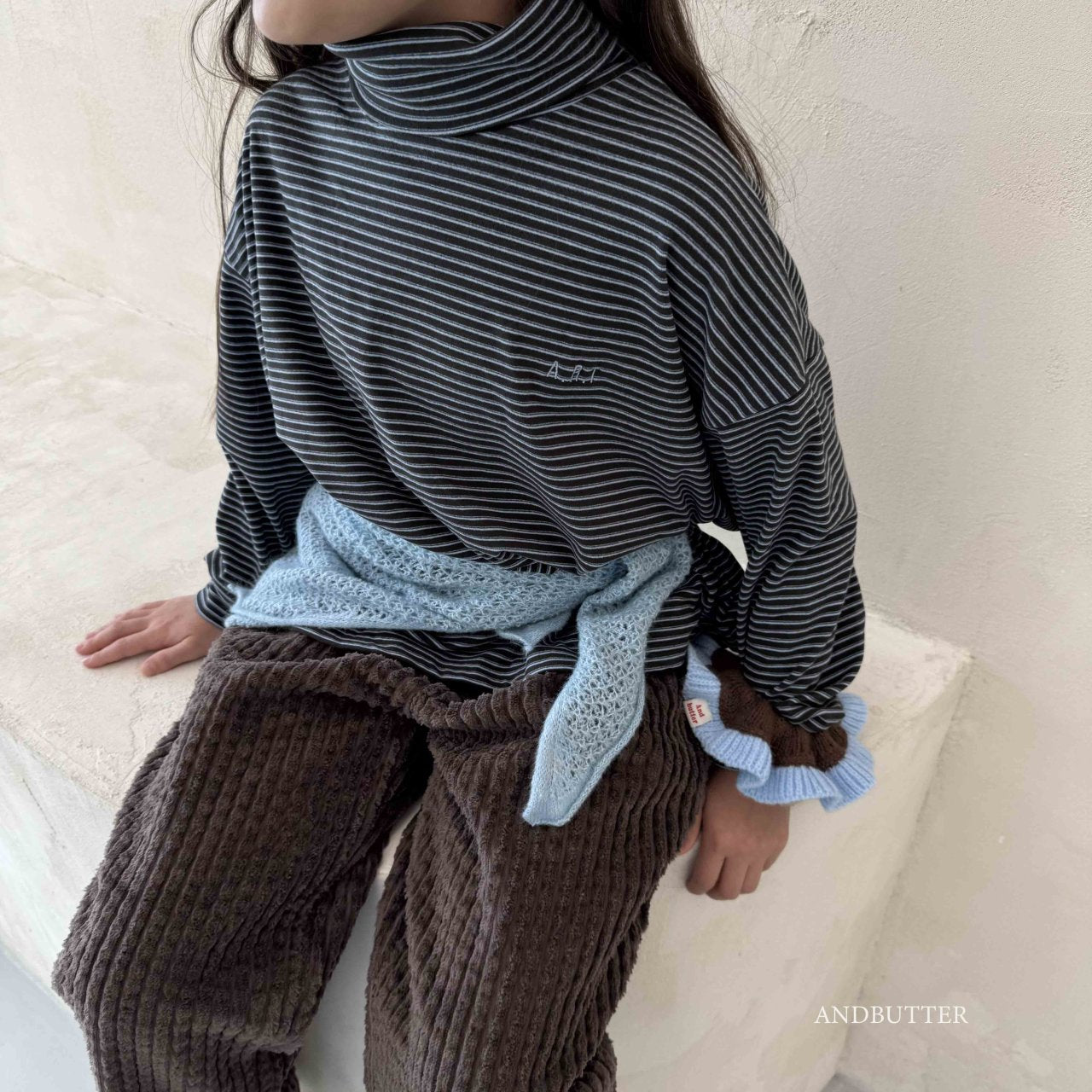 《予約》Art Stripe Turtleneck / andbutter