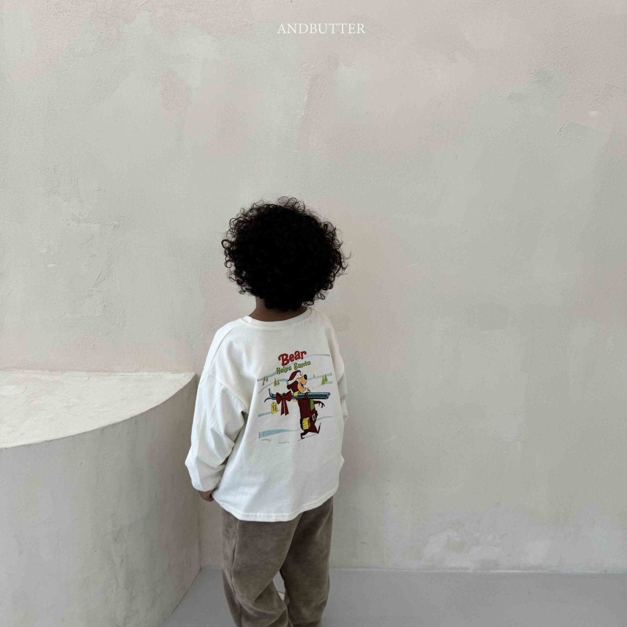 《予約》Santa Bear Tee / andbutter