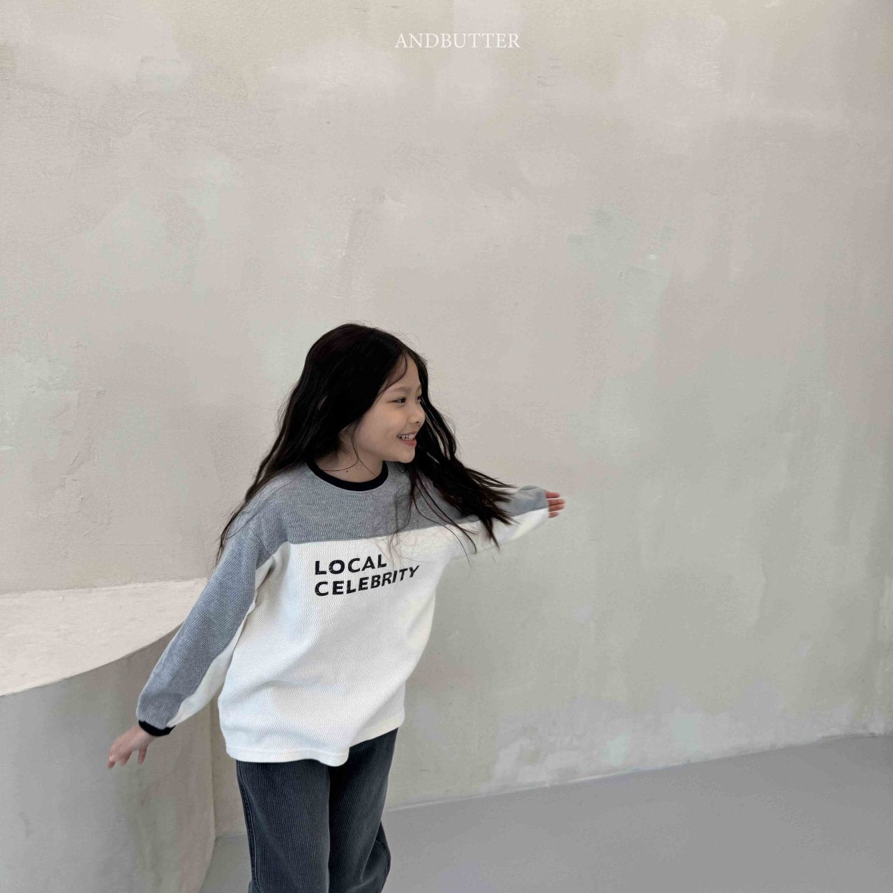 《予約》Color Flip Tee / andbutter