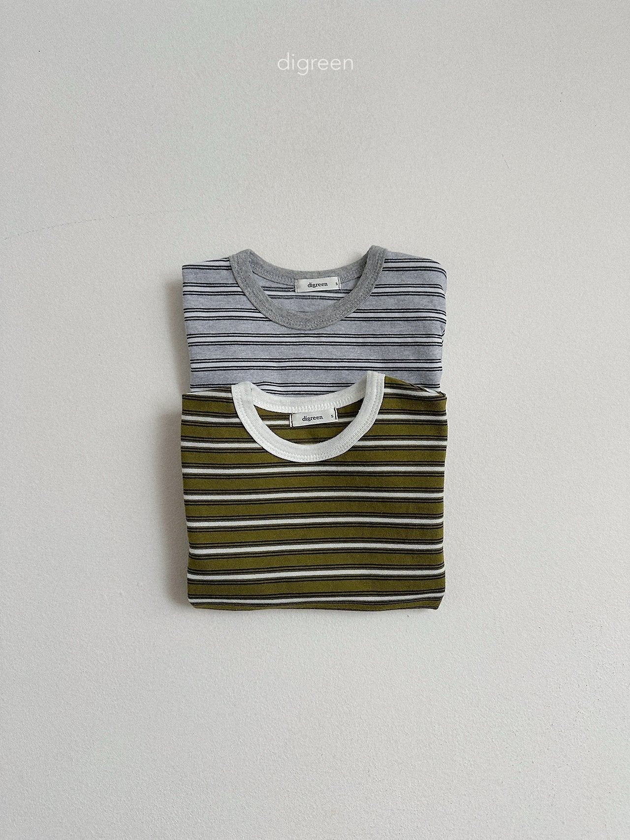 《予約》Loopy Tee / digreen