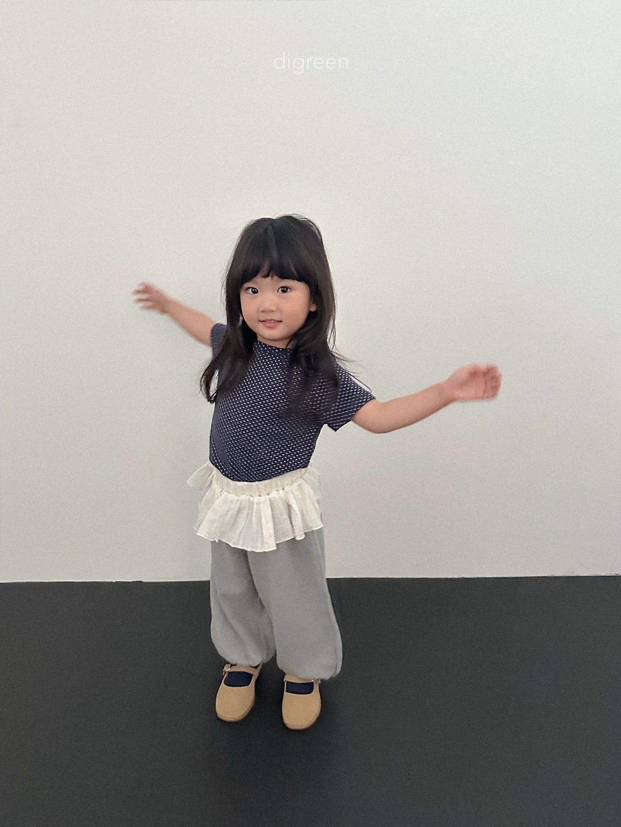 《予約》Emily Dot Tee / digreen