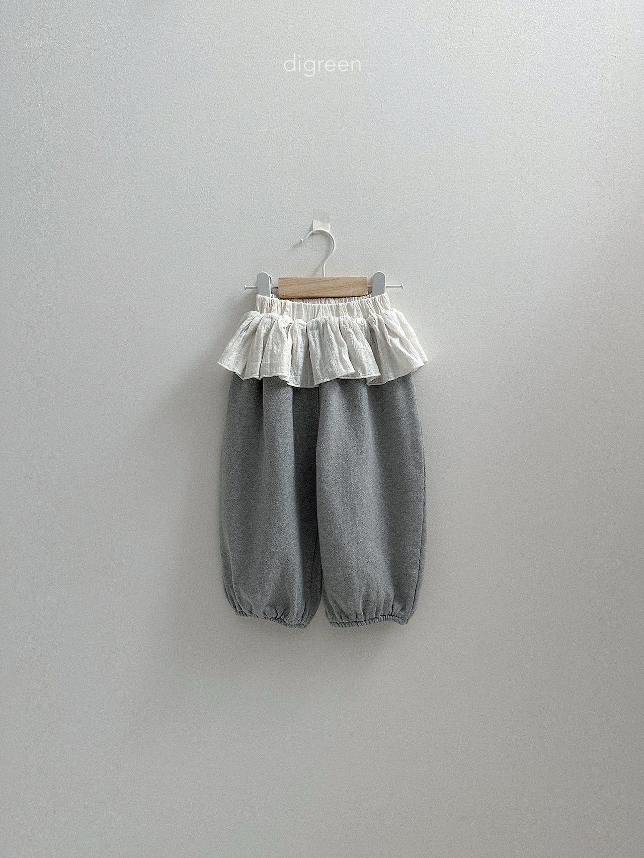 《予約》Riel Pants / digreen