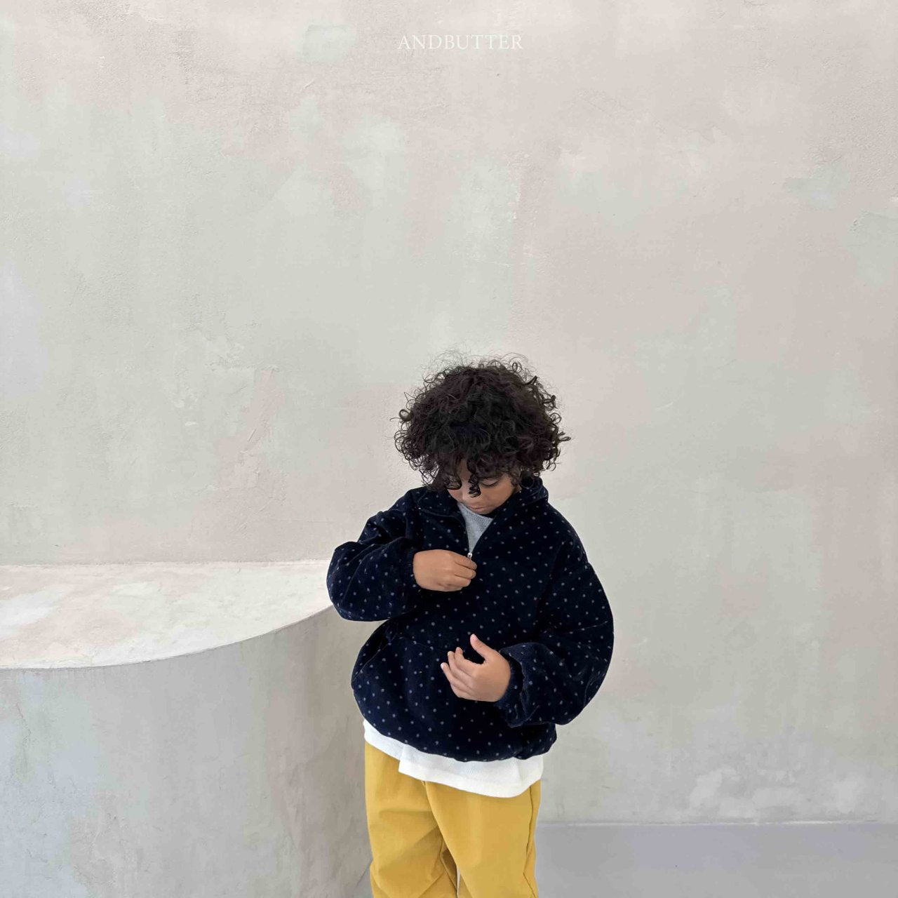 《予約》Dot Half-Zip / andbutter