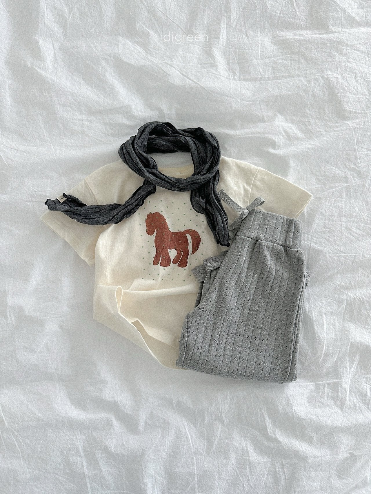 《予約》Star Pony Tee / digreen