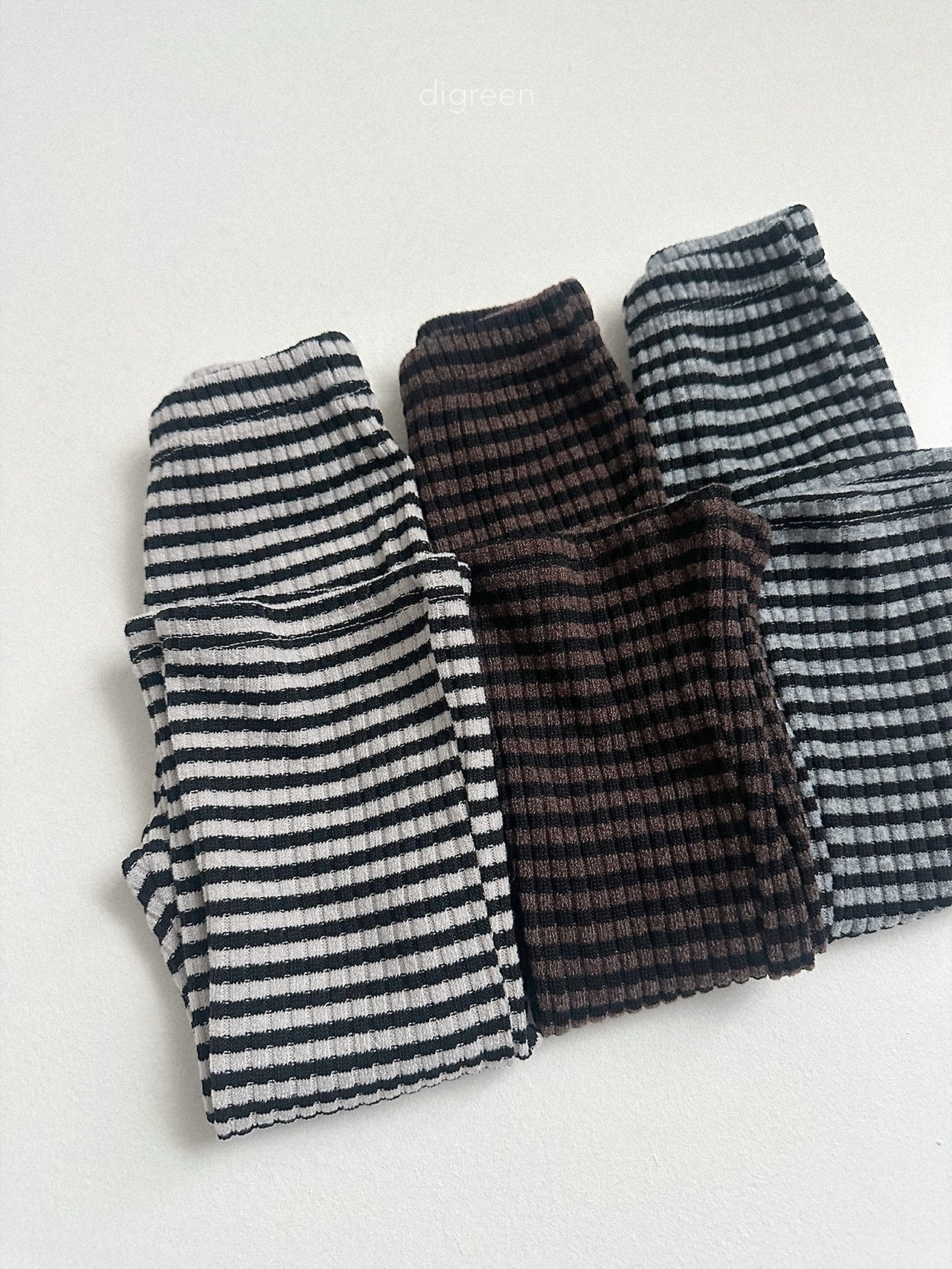 《予約》Rose Bootcut Pants / digreen