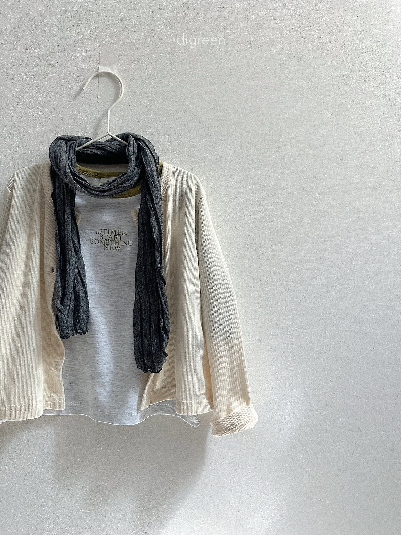 《予約》Goods Raglan Tee / digreen