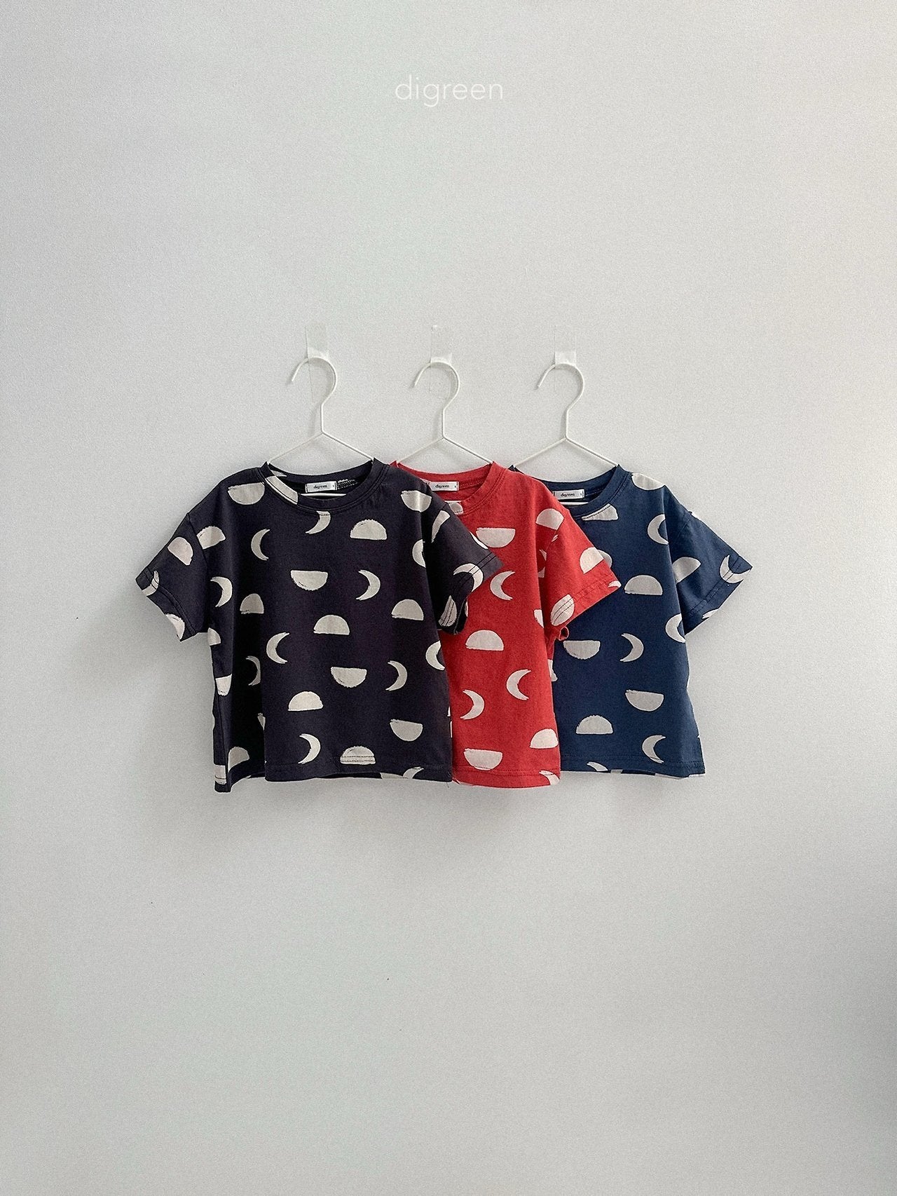 《予約》Half Moon Tee / digreen