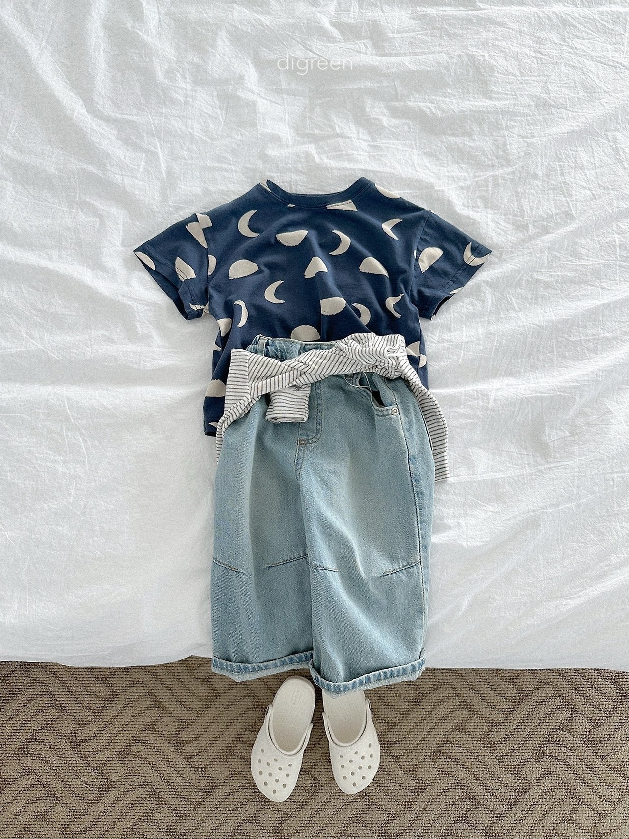 《予約》Half Moon Tee / digreen