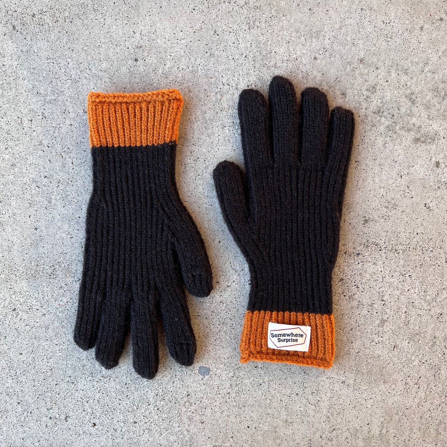 《即納》By-color hand glove