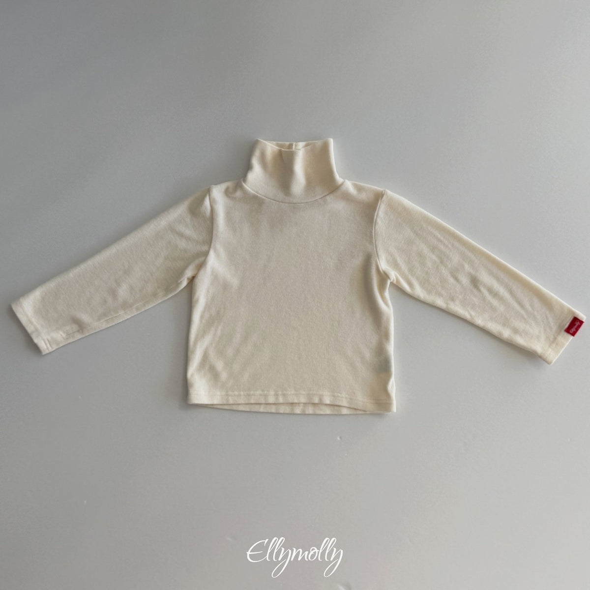 《予約》Snow Warmer Pullover / ELLY MOLLY