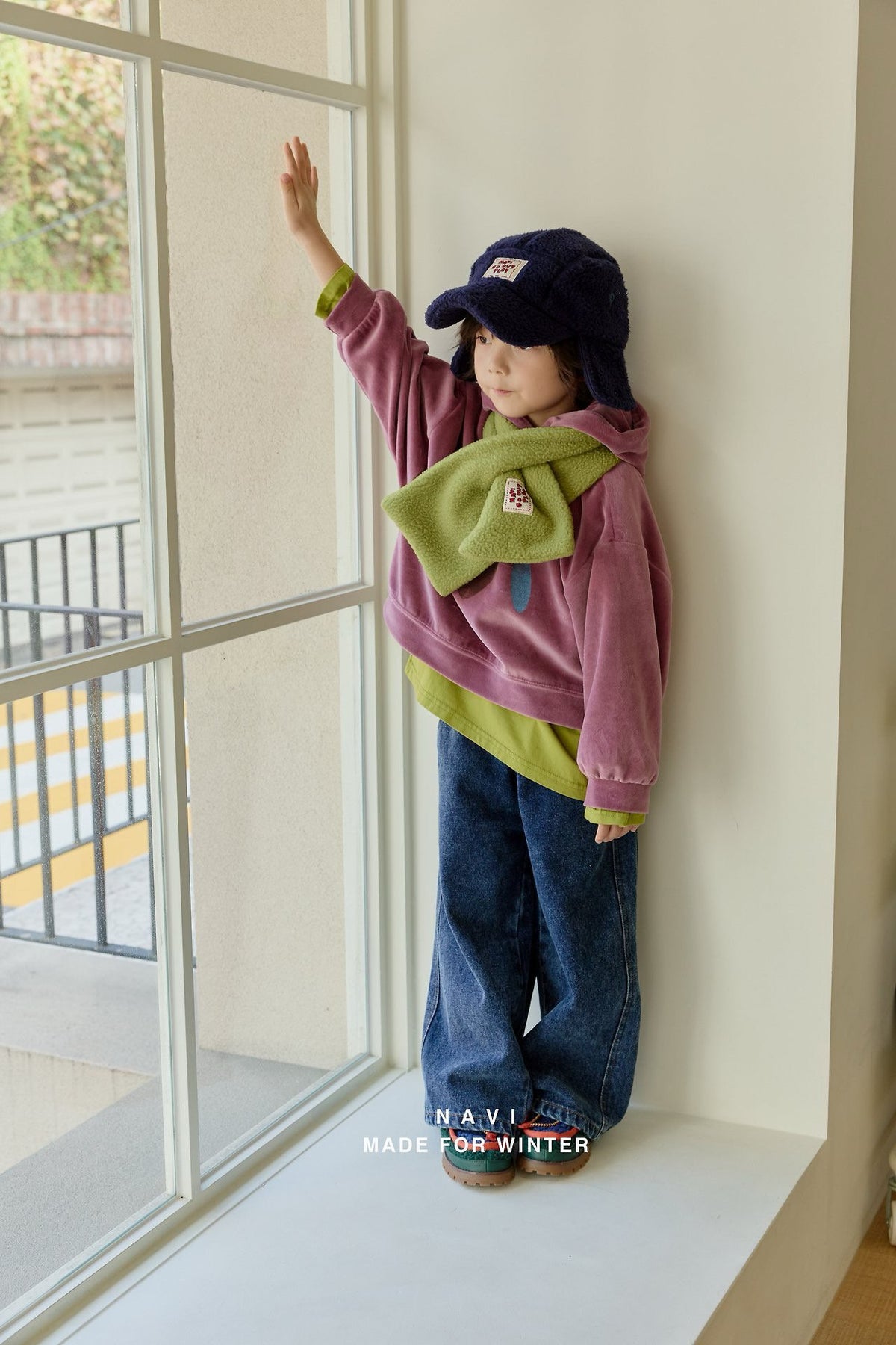 《予約》Butterfly Velour Hoodie / NAVI
