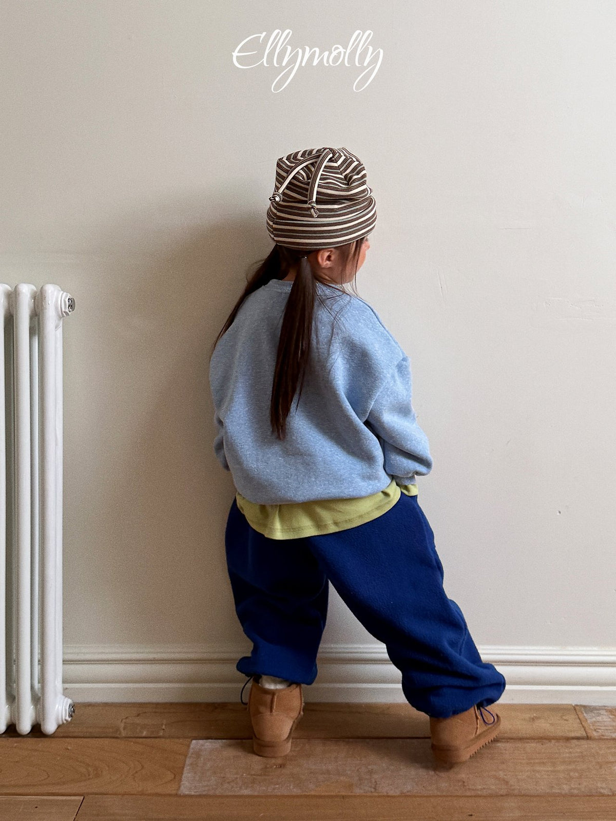 《予約》Winter Snow Sweatshirt / ELLY MOLLY