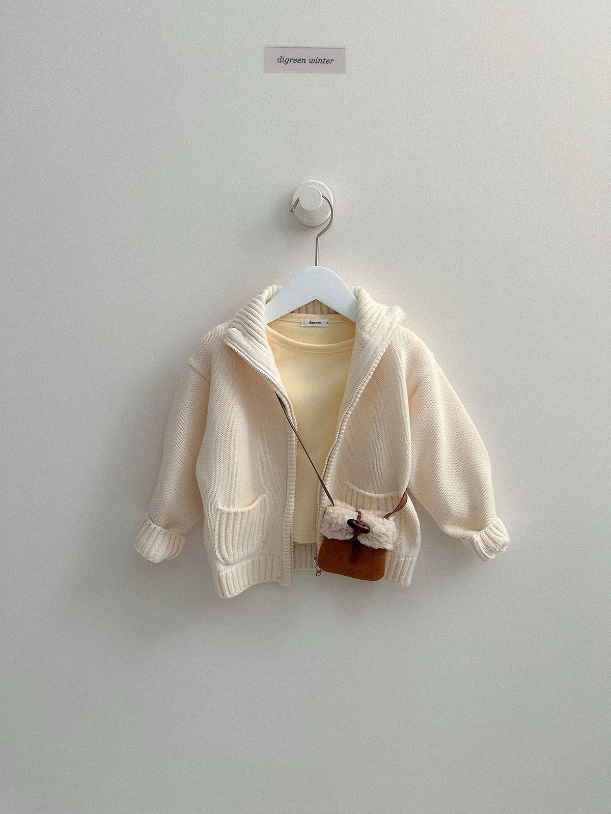 《予約》Pogeuni Tee / digreen