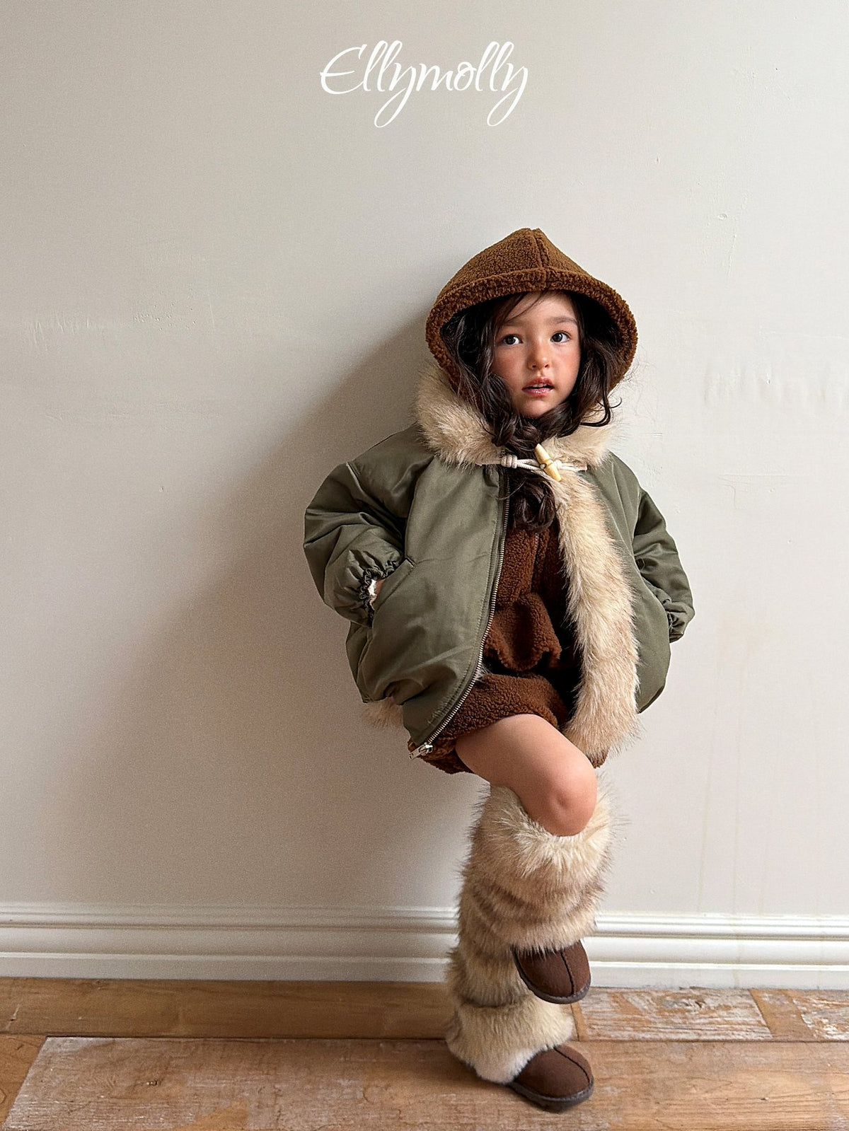 《予約》Eskimo Parka Jumper / ELLY MOLLY