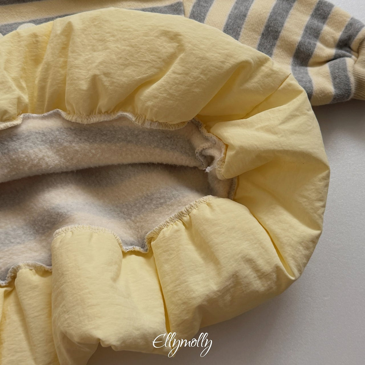 《予約》Bubble Mong Hoodie / ELLY MOLLY
