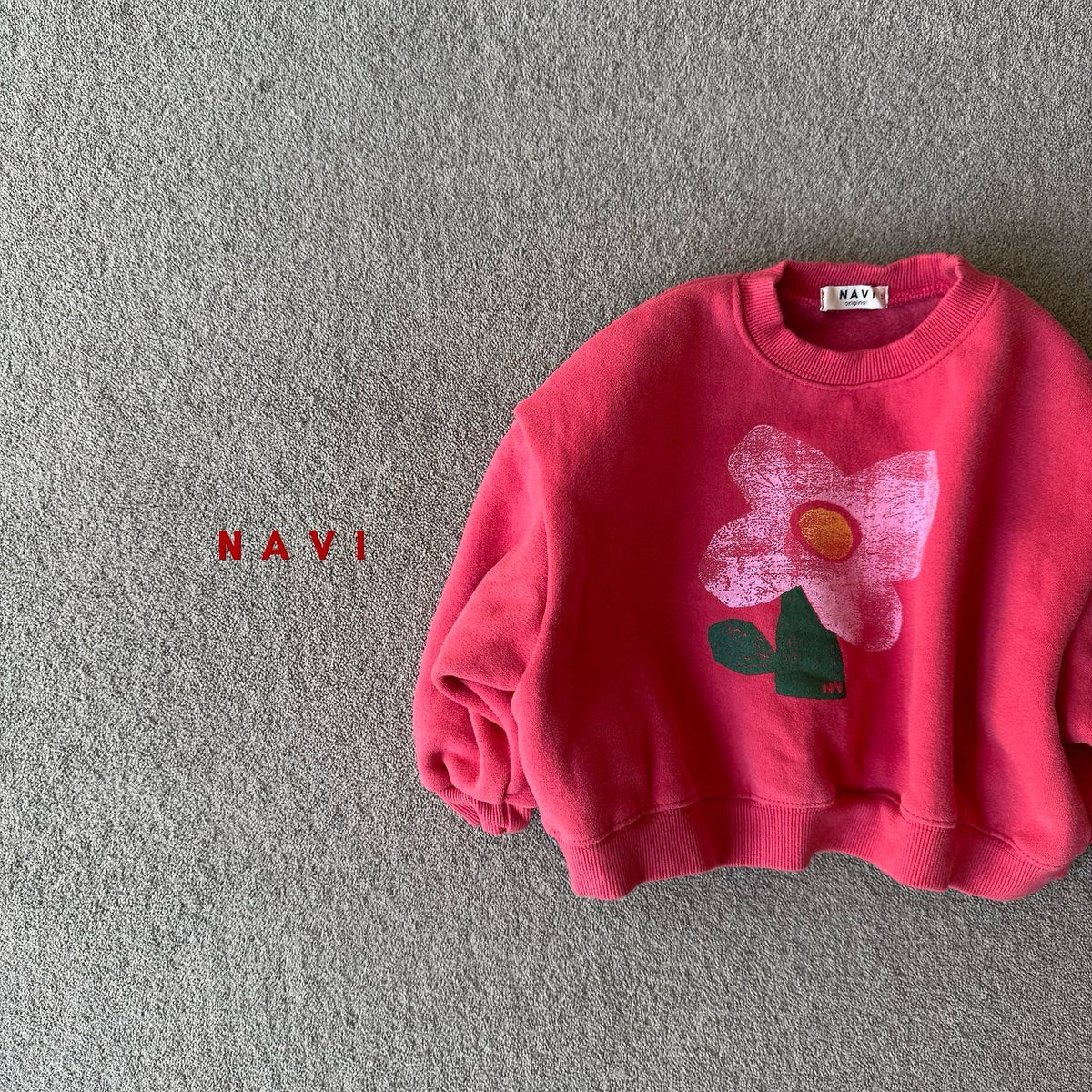 《予約》Dear Crop Sweatshirt / NAVI