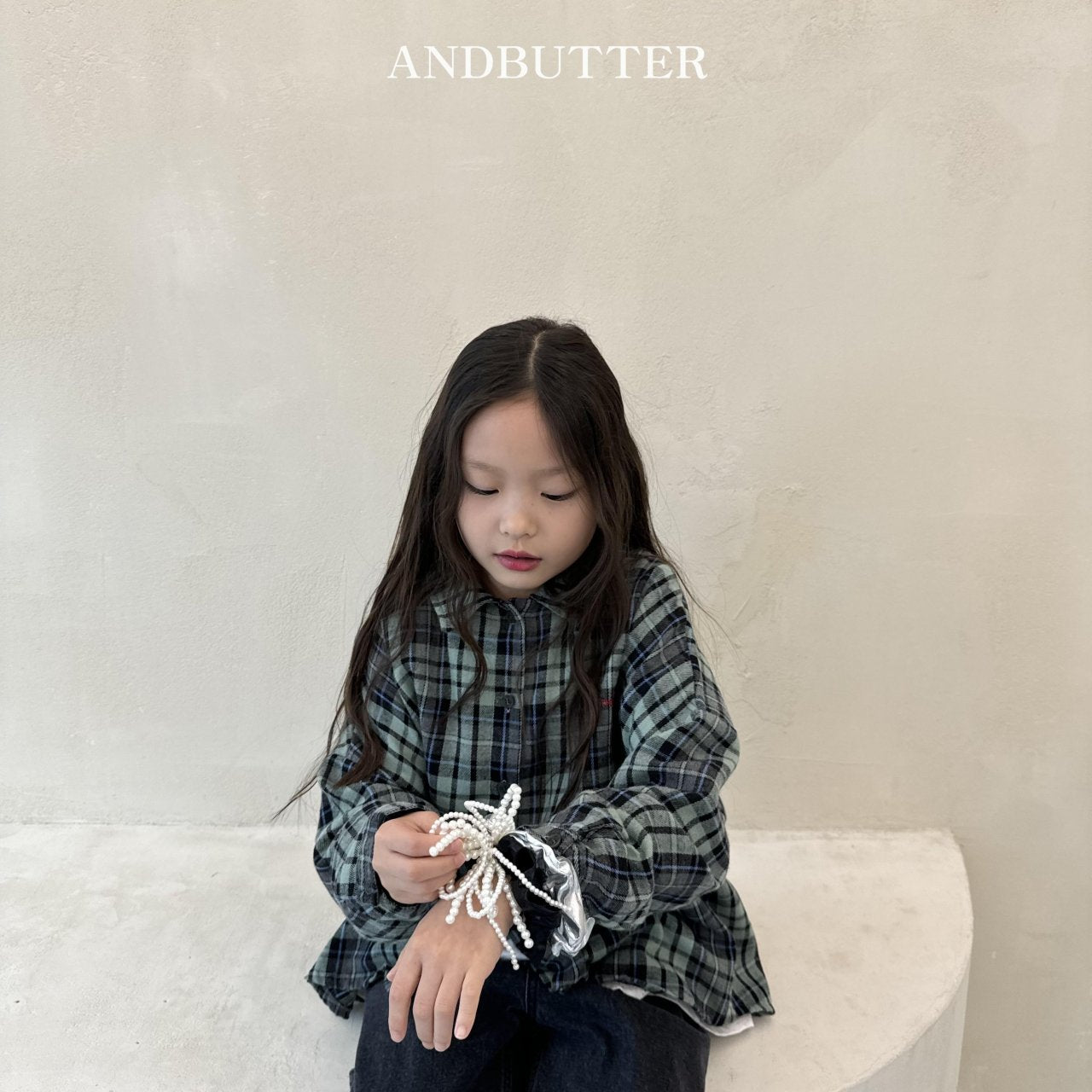 《予約》Metal Pearl Scrunchies / andbutter