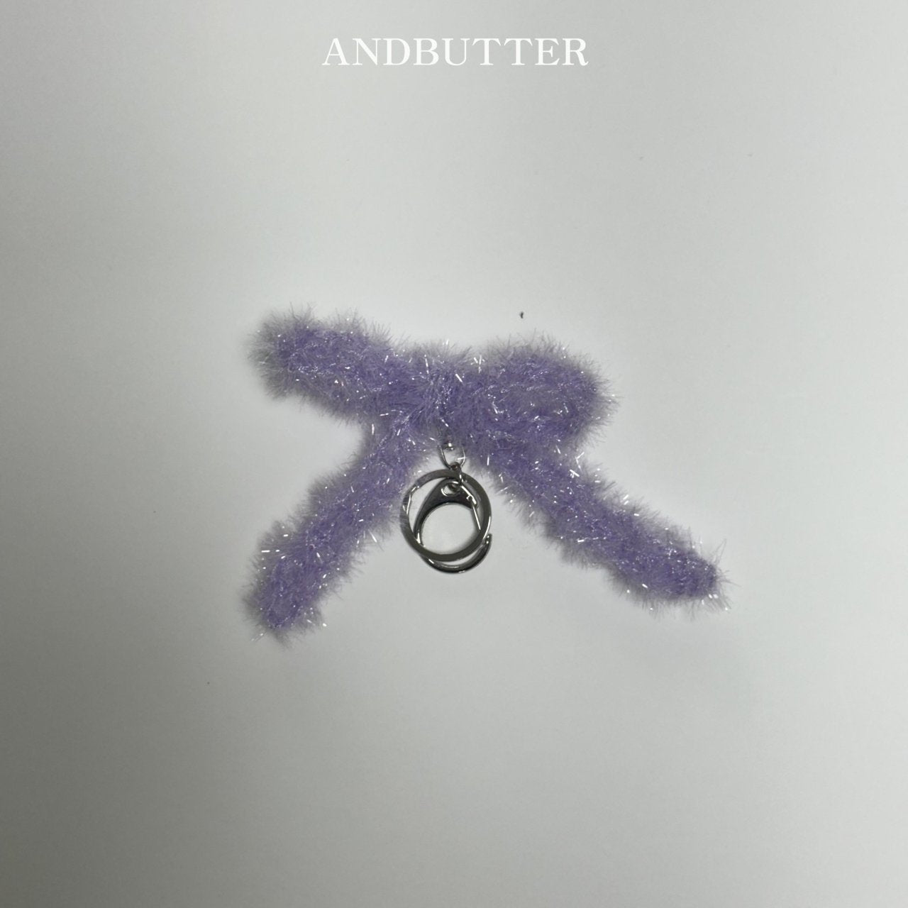 《予約》Twinkly Ribbon Keyring / andbutter