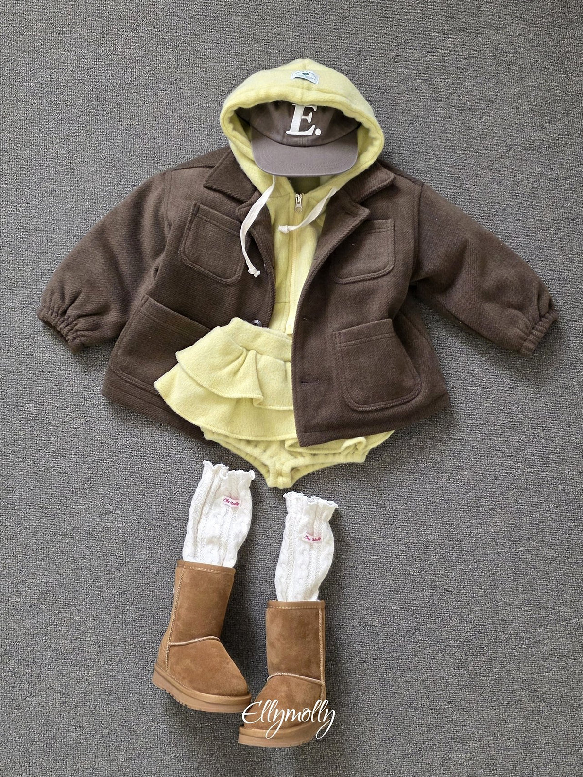 《予約》 Fluffy Wool Coat / ELLY MOLLY