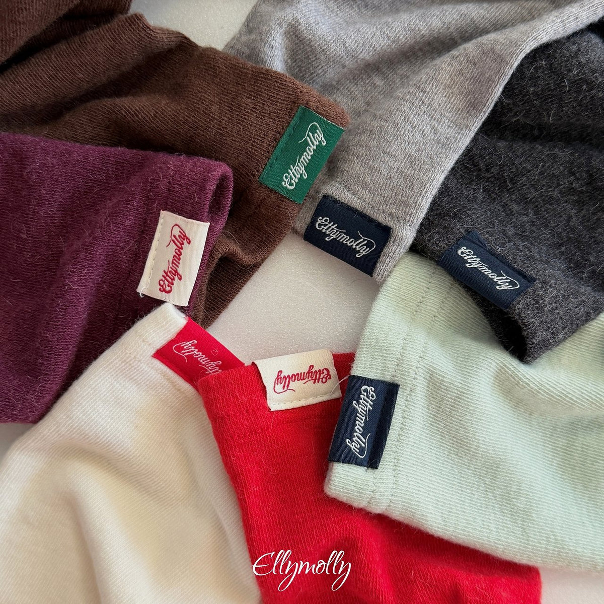 《予約》Snow Warmer Pullover / ELLY MOLLY