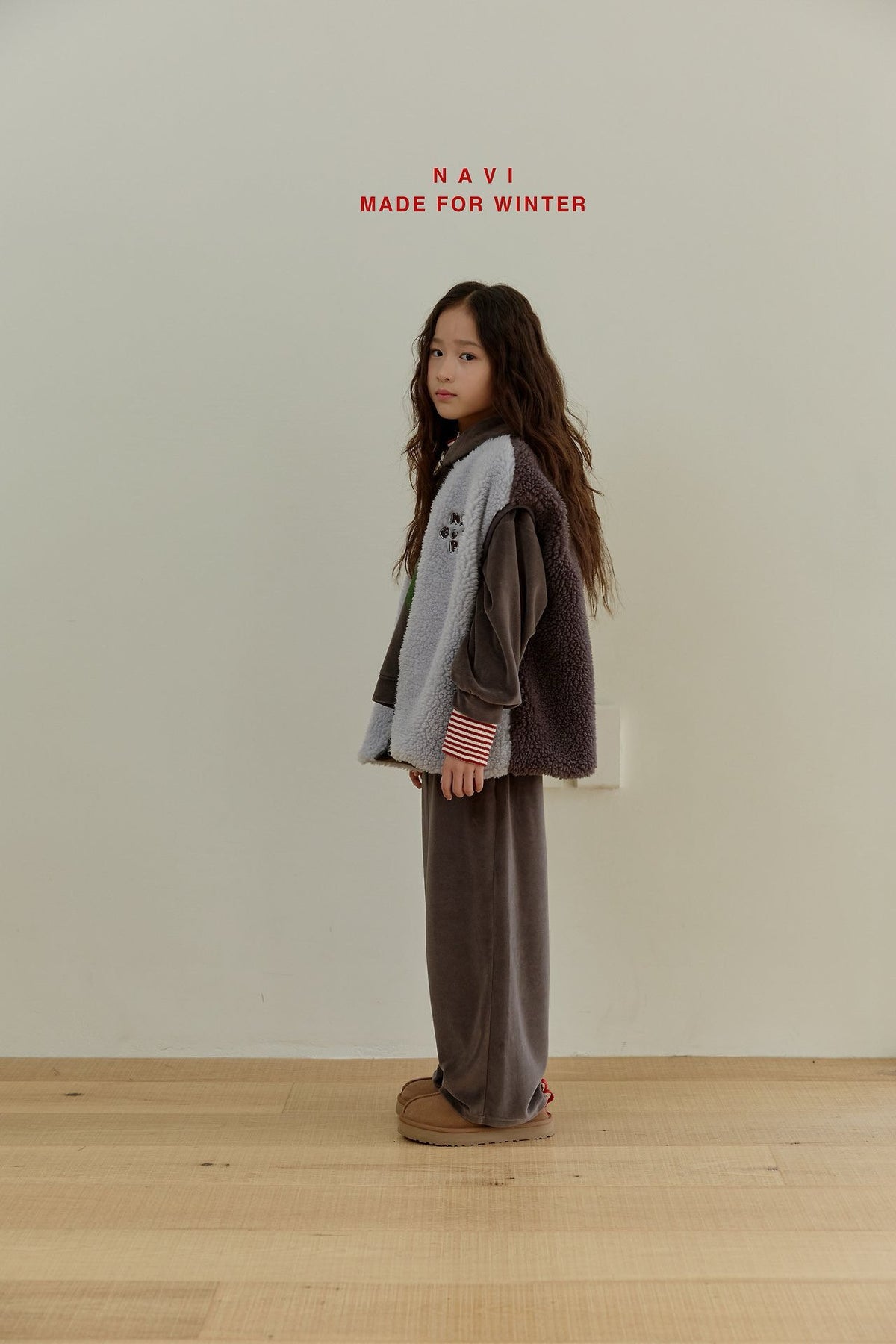 《予約》Butterfly Velour Hoodie / NAVI