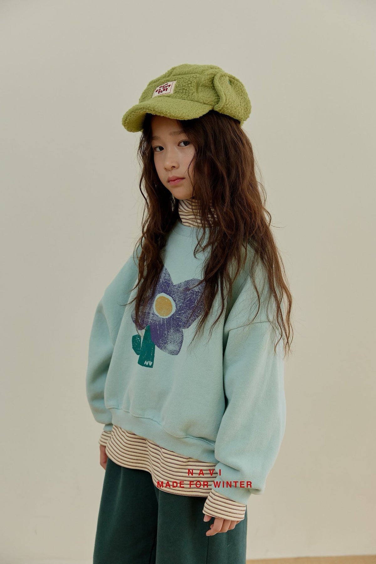 《予約》Dear Crop Sweatshirt / NAVI