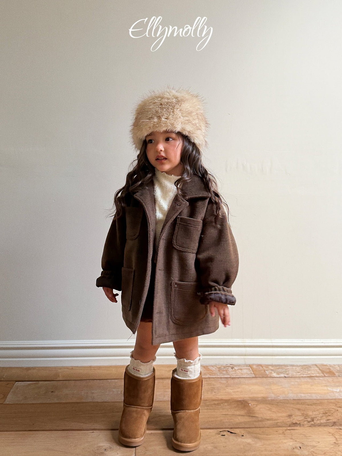 《予約》 Fluffy Wool Coat / ELLY MOLLY