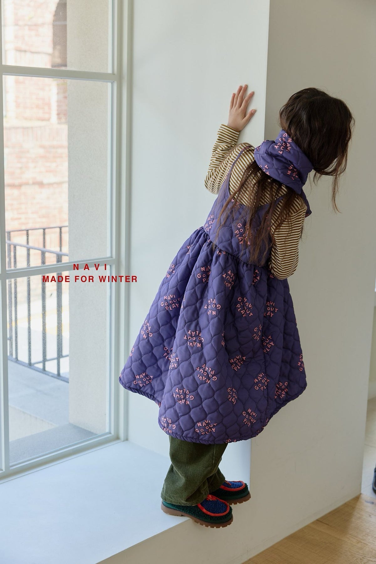 《予約》Rosie Quilted Muffler / NAVI