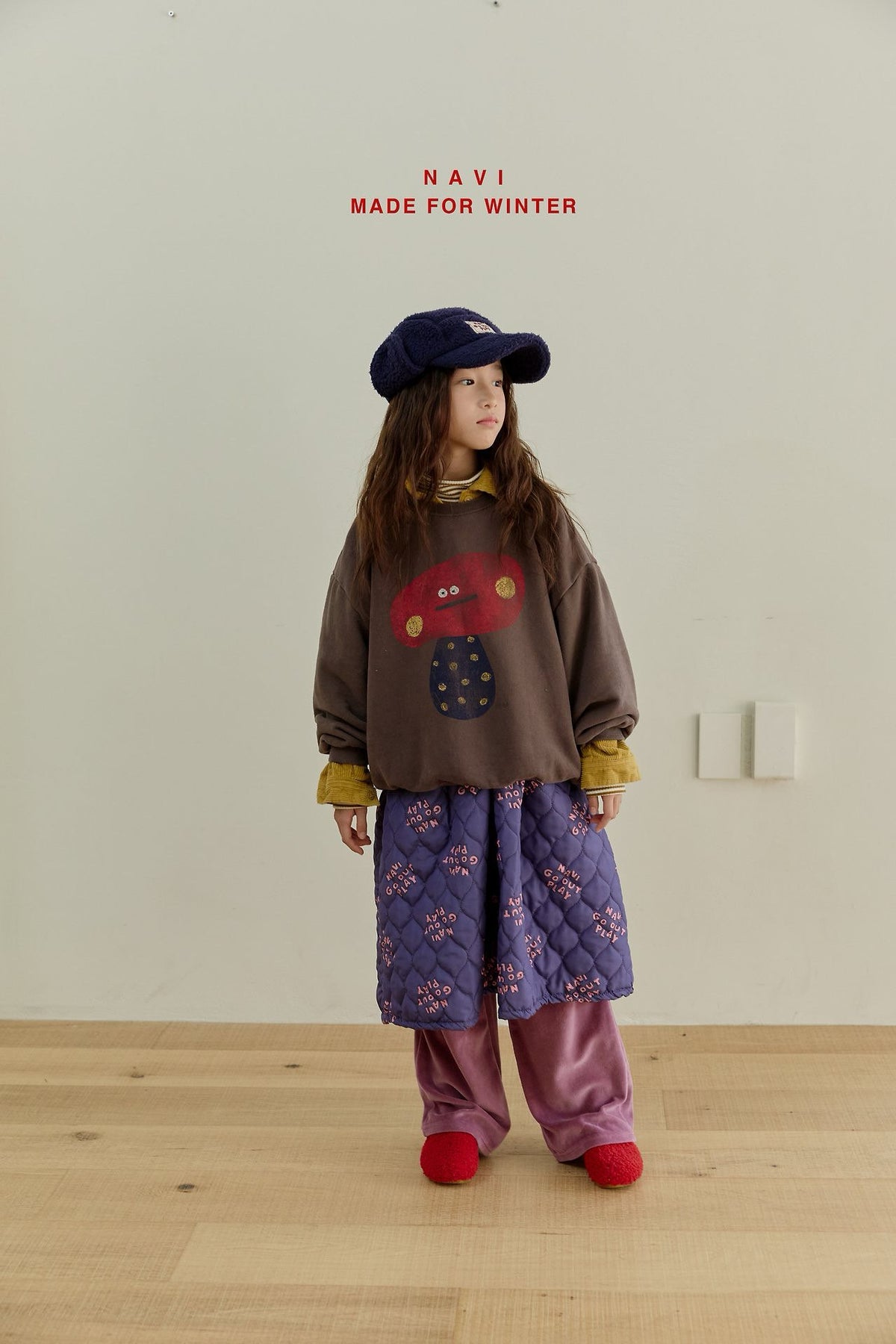 《予約》Butterfly Velour Pants / NAVI