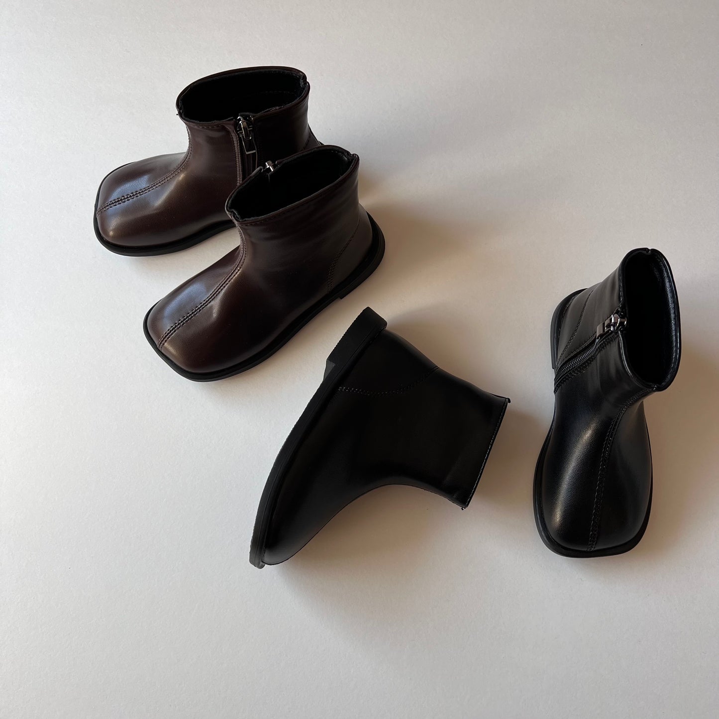 《残りブラウンのみ》Square toe short boots