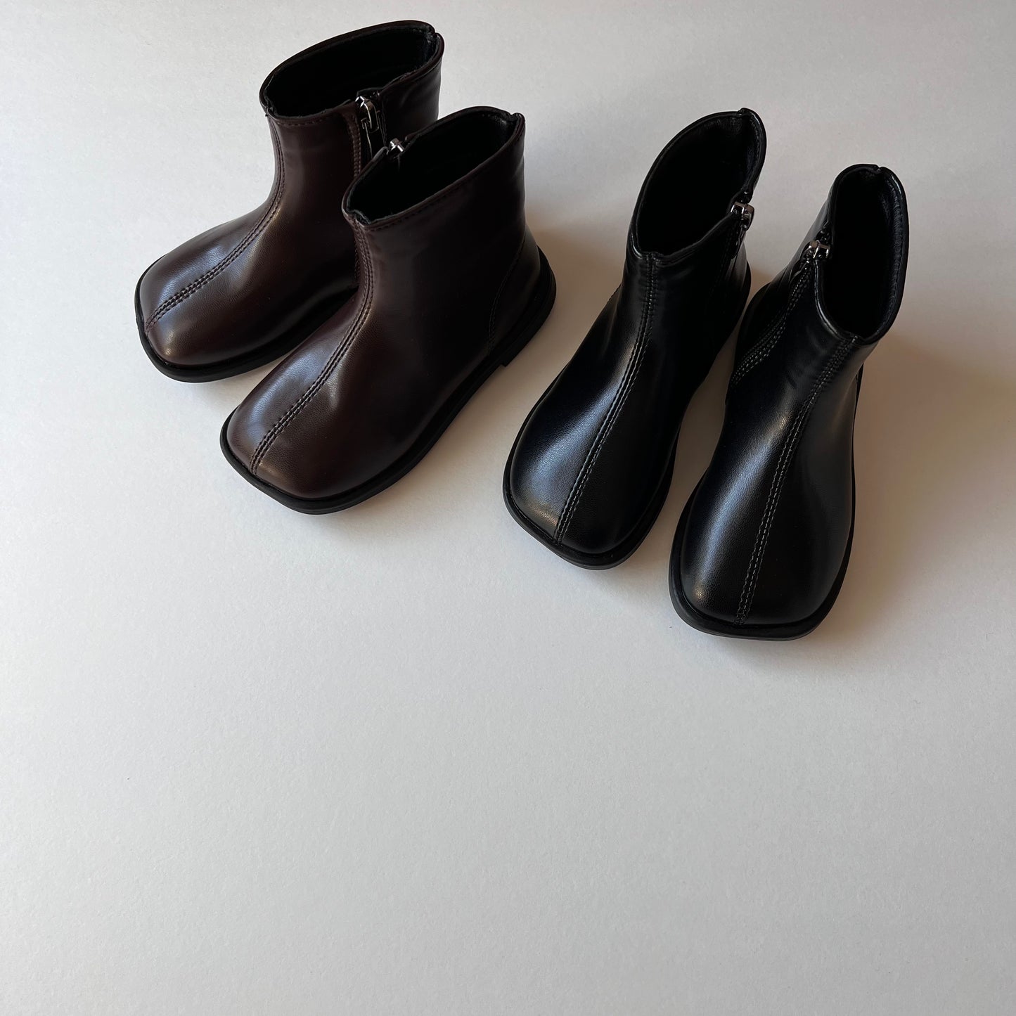 《残りブラウンのみ》Square toe short boots